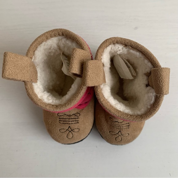 Lazy One Western Cowgirl Soft Sherpa Lined Baby Boot Slippers Sz Infant XS 1-3 - Picture 5 of 7